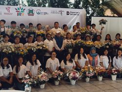 PT PLN UIP3B Sulawesi Berkolaborasi dengan GenPI Gelar Sertifikasi Merangkai Bunga