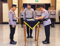 Kapolri Resmi Lantik Komjen Dedi Prasetyo Jadi Wakapolri