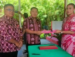 Yolanda Sumual,S.Km.M.Kes Jabat Camat Ratatotok