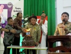 Hadiri HUT Ke-93 GMIM Damsyik Apela Satu, Wawali Randito : Bukti Nyata Jemaat Semakin Bertumbuh dalam Iman, Melayani dan Menjadi Terang bagi Lingkungan Sekitar