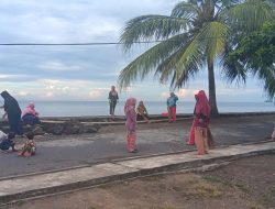 Pemerintah Desa Molompar Timur Rutin Gelar Jumat Bersih
