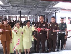Sinergi Pemkot Tomohon dan Kejaksaan: Wawali Sendy Rumajar Apresiasi Peresmian Aula Semangat Adhyaksa