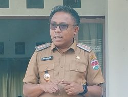 Sambut Idul Fitri, Pemerintah Kecamatan Ratahan Gotong Royong Bersihkan Lingkungan