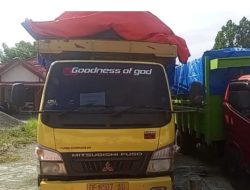 Petugas Beacukai Dan TNI AL, Temukan Mobiltruk Muatan Ciainida Yang Di Selundupkan Dari Philipina