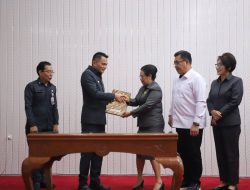 Bupati Ronald Kandoli Hadiri Rapat Paripurna DPRD Penyampaian Terkait Rekomendasi LKPJ Kepala Daerah Tahun 2025