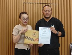 Terima SK, Fischer Mangundap Fokus Jaring Atlet Muaythai Tomohon