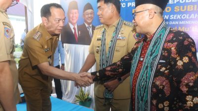 Dampingi Mendikdasmen, Wali Kota Caroll Senduk Hadiri Peresmian Program ‘Sekolah Asri’