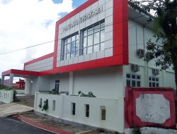 Sudah Diresmikan Tapi Belum Berfungsi, Pintu Puskesmas Kakaskasen Masih Tertutup Rapat