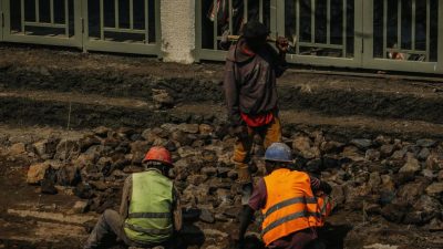 Jajaran Pol PP dan Damkar Kabupaten Minahasa Tenggara Mengucapkan Selamat Hari Buruh Internasional kepada Seluruh Pekerja dan Buruh