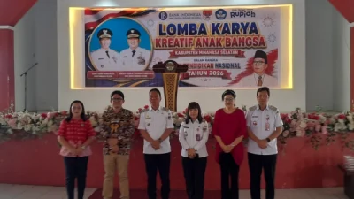 Inovasi Tanpa Batas! Bupati FDW Buka Lomba Karya Kreatif Anak Bangsa di Aula Waleta