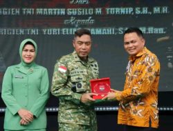 Bupati Mitra Ronald Kandoli Hadiri Kegiatan Lepas Sambut Danrem 131 Santiago