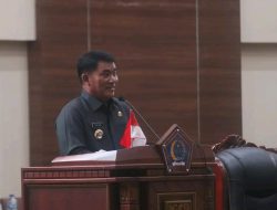 Bawa Kabar Gembira Di Rapat Paripurna DPRD, Yulius Selvanus : Anak Babi Dari Belanda Sudah Ada Disini