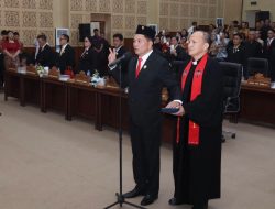 Resmi Dilantik, Johny Runtuwene Pimpin DPRD Tomohon Lanjutkan Masa Jabatan 2024-2029