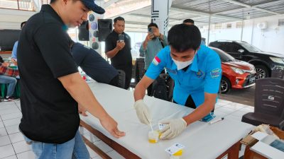 Bupati dan Pejabat Tinggi Pratama Pemkab Sangihe Jalani Tes Urine