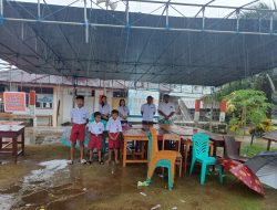 Tenda Pengungsian Dihantam Badai, Puluhan Siswa SDG Smirna Kawio Dipulangkan