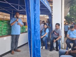Asisten II Robby Parengkuan Wakili Bupati Joune Ganda Buka Pasar Murah Dekopinda Minut