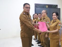 Meike Mambo,ST Siap Melaksanakan Tugas Sebagai Sekretaris Kesbangpol 