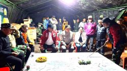 Bupati Ronald Kandoli Tinjau Langsung Posko Karhutlah Di Kaki Gunung Soputan 