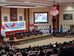 Gubernur Yulius Selvanus Hadiri Rapat Paripurna DPRD Sulut Mengikuti Sidang Istimewa MPR/DPR RI