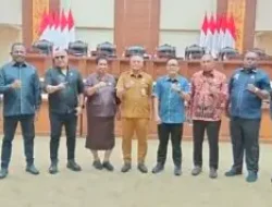 Sekwan Niklas Silangen terima kunjungan Pimpinan Komisi DPRD Papua Barat