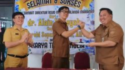 Sekda Novly Wowiling Pimpin Sertijab Direktur RSUD Maria Walanda Maramis