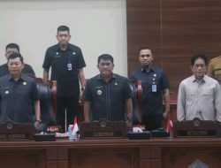 Rapat Paripurna, Gubernur Yulius Selvanus Tekankan Pentingnya Ranperda P3A