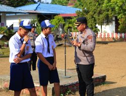 Peduli pendidikan, Kapolres Tomohon Beri Pembinaan dan Penyuluhan Kepada Siswa SMP Negeri 3 Tomohon