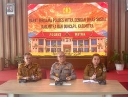 ‎Percepat Registrasi Perlinsos Dan Pemutakhiran DTSEN Polres Mitra Gelar Pertemuan Bhabinkamtibmas Bersama Dinsos dan Dukcapil