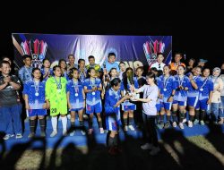 Bupati Tutup Turnamen Sepak Bola Wanita Sangihe 2026, Manganitu Selatan Juara